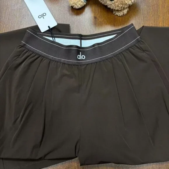 ALO Yoga Suit Up Trouser Coffee Brown (Regular)🔥🔥 - Picture 6 of 8